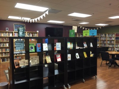 kallax shelves to divide and display